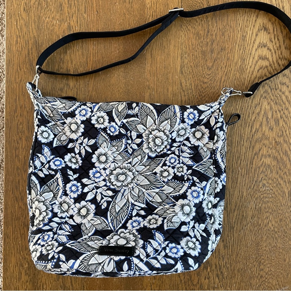Vera Bradley Carson Hobo Crossbody Purse in Snow Lotus